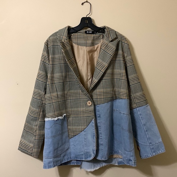 Jackets & Blazers - Super Cute Women’s Blazer